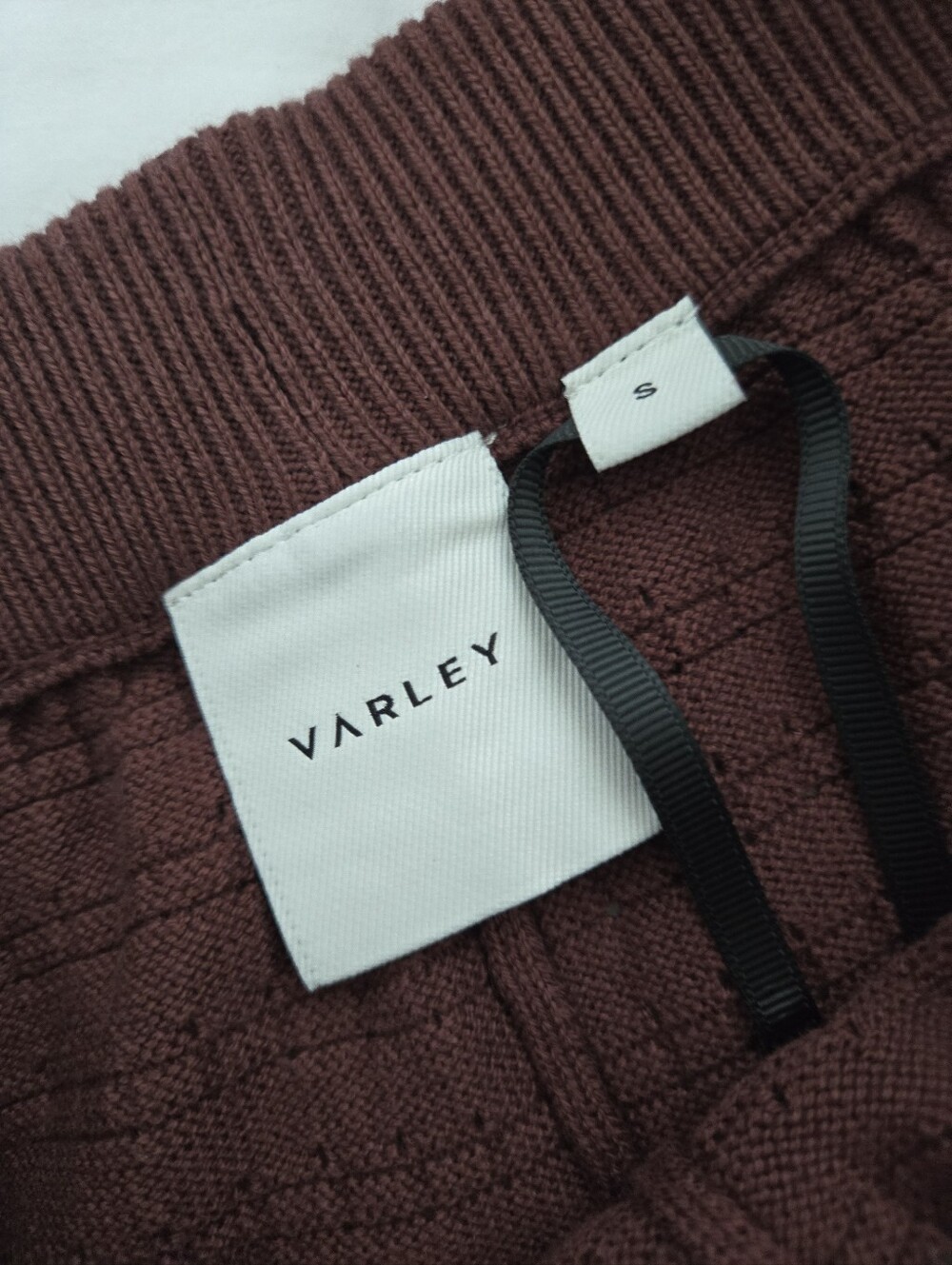 Varley Mauve Knit Drawstring Shorts with Black Accent - Picture 3 of 5